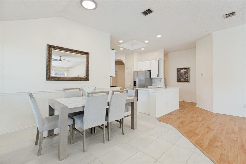 3705 Pinetree Drive, McKinney, TX 75070 3705 Pinetree Drive, McKinney, TX 75070