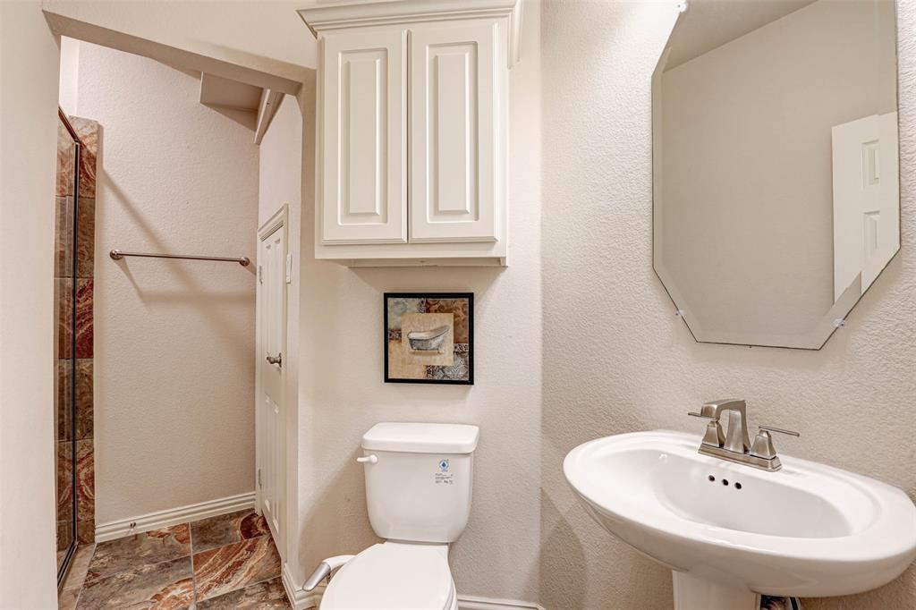 1612 Scarlet Crown Drive, Fort Worth, TX 76177