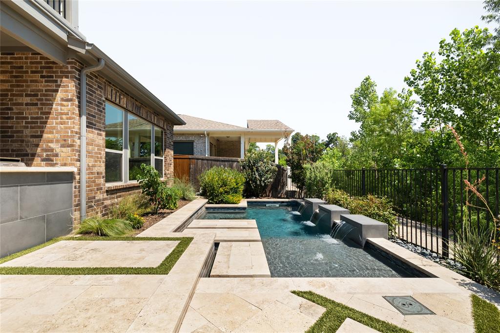 536 Shoreline Street, Plano, TX 75075
