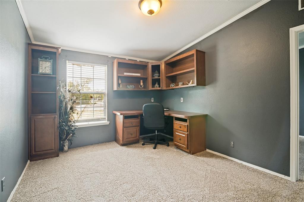 6036 Quail Court, Terrell, TX 75160