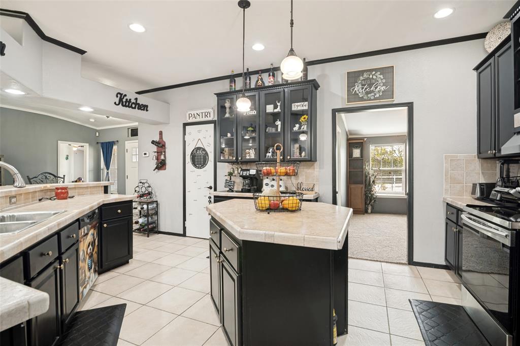 6036 Quail Court, Terrell, TX 75160