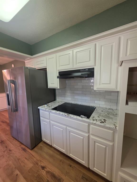 1914 Surrey Circle, Grand Prairie, TX 75050 1914 Surrey Circle, Grand Prairie, TX 75050