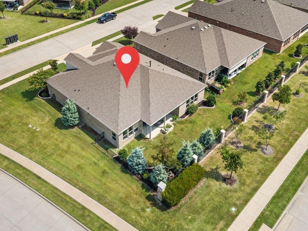 9113 Bluewater Way, McKinney, TX 75071