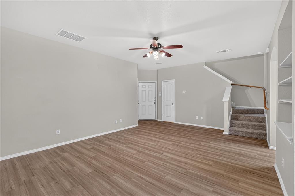 606 E College Street, Princeton, TX 75407
