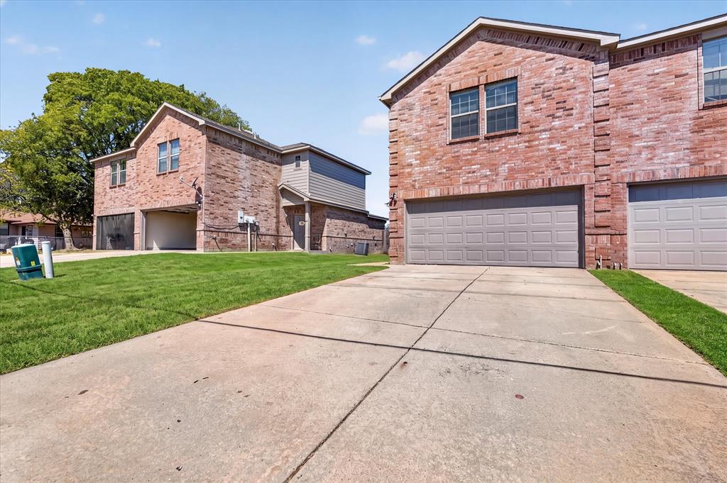 606 E College Street, Princeton, TX 75407