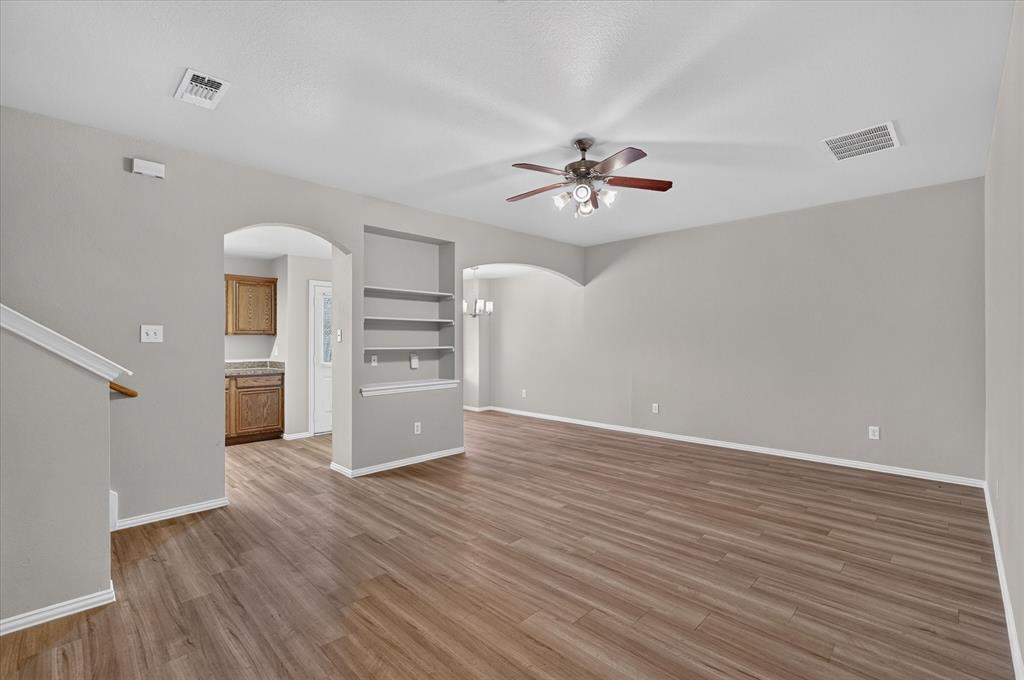606 E College Street, Princeton, TX 75407
