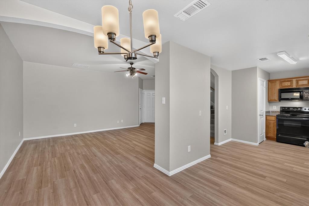 606 E College Street, Princeton, TX 75407