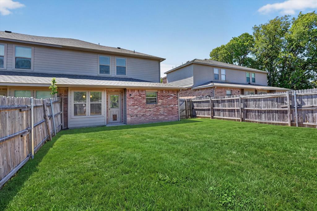 606 E College Street, Princeton, TX 75407
