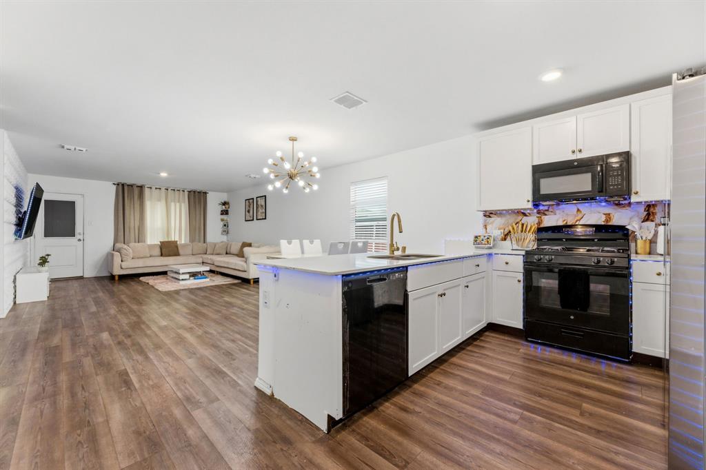 2915 Acacia Drive, Forney, TX 75126 2915 Acacia Drive, Forney, TX 75126