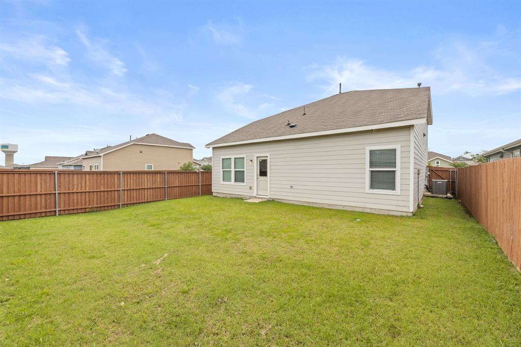 2915 Acacia Drive, Forney, TX 75126