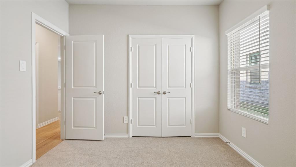 Photo is not of the actual home, but is an inspirational photo of builder’s model home and may depict options, furnishings, and/or decorator features that are not included