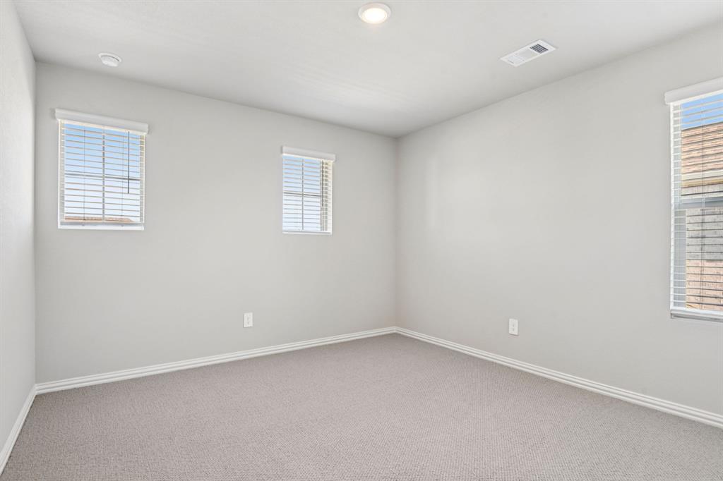 Photo is not of the actual home, but is an inspirational photo of builder’s model home and may depict options, furnishings, and/or decorator features that are not included.