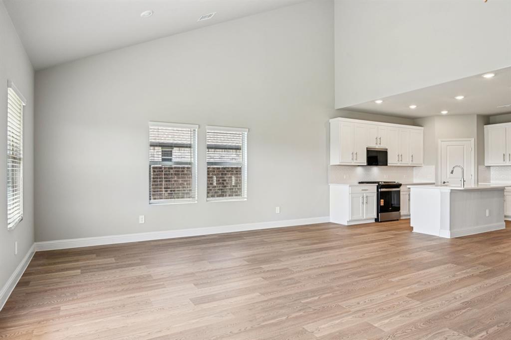 Photo is not of the actual home, but is an inspirational photo of builder’s model home and may depict options, furnishings, and/or decorator features that are not included.