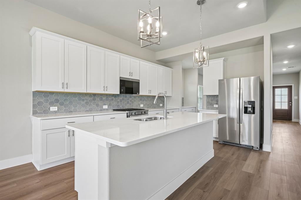 Photo is not of the actual home, but is an inspirational photo of builder’s model home and may depict options, furnishings, and/or decorator features that are not included. Photo is not of the actual home, but is an inspirational photo of builder’s model home and may depict options, furnishings, and/or decorator features that are not included.