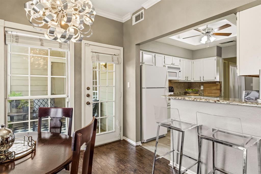 8600 Coppertowne Lane, #304, Dallas, TX 75243