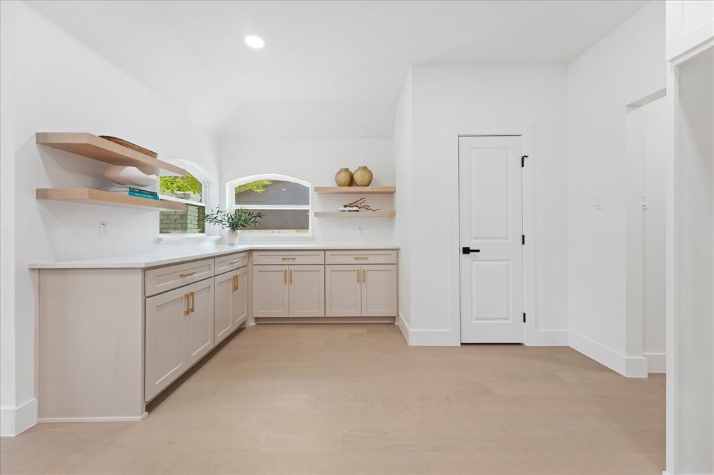 17209 Graystone Drive, Dallas, TX 75248