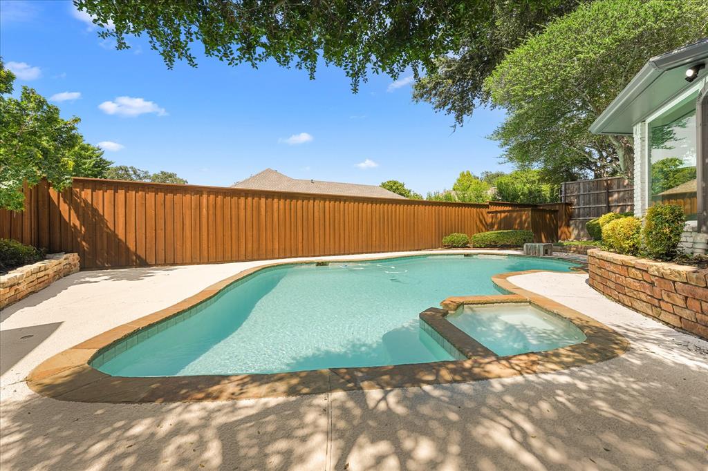 17209 Graystone Drive, Dallas, TX 75248