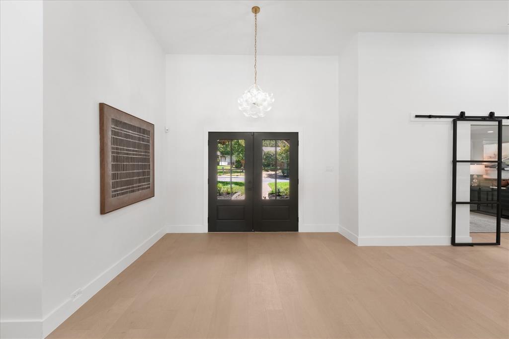 17209 Graystone Drive, Dallas, TX 75248