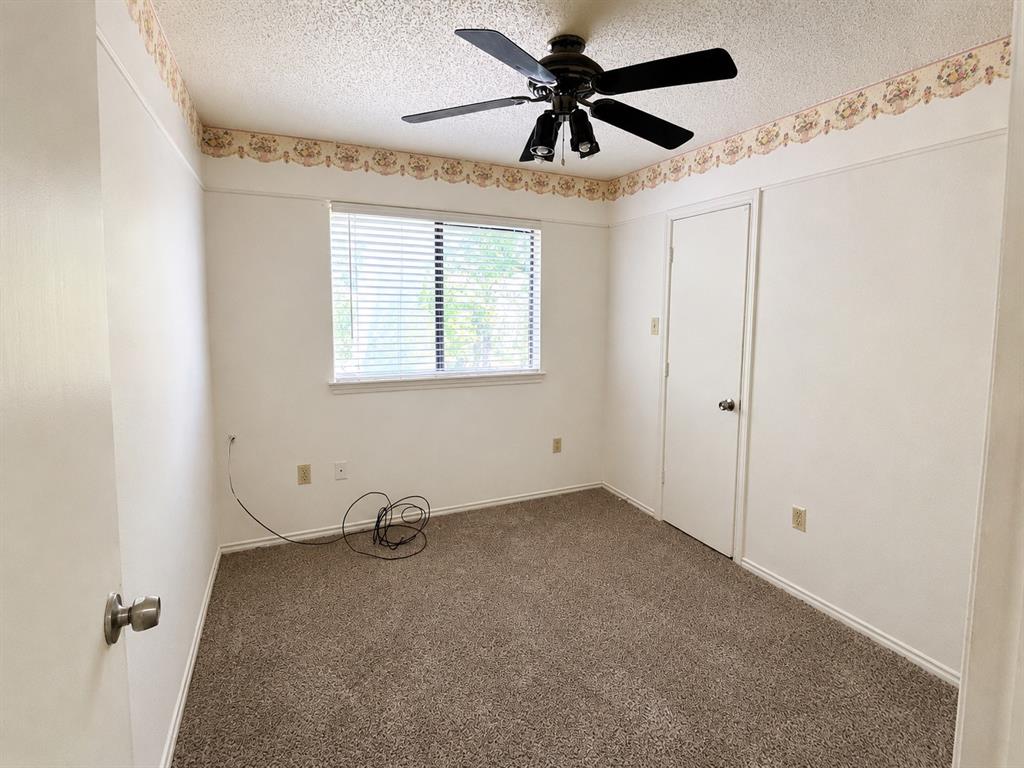 530 Rawls Circle, Irving, TX 75061 530 Rawls Circle, Irving, TX 75061