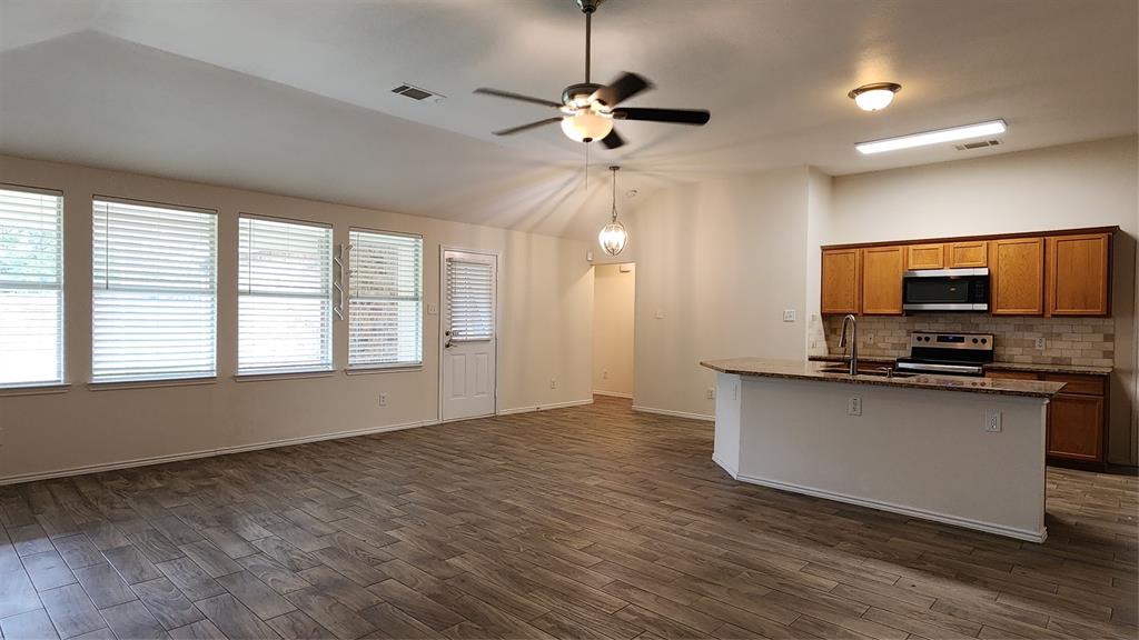 2304 Hayes Street, McKinney, TX 75071