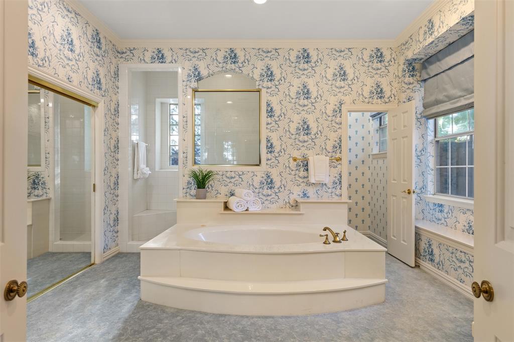 8644 Breakers Point, Dallas, TX 75243 8644 Breakers Point, Dallas, TX 75243