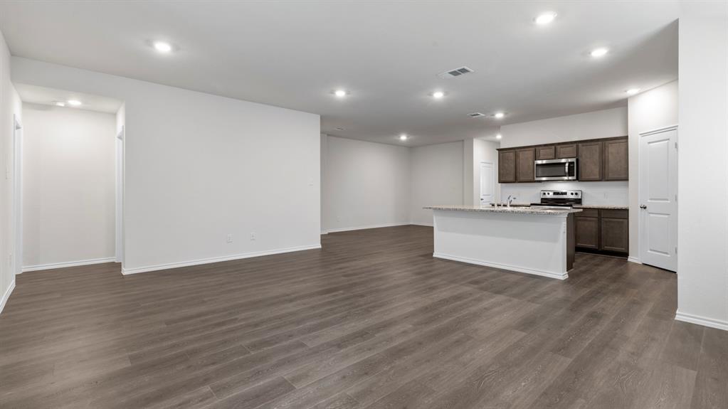 4004 Ripplewood Drive, Lindale, TX 75771