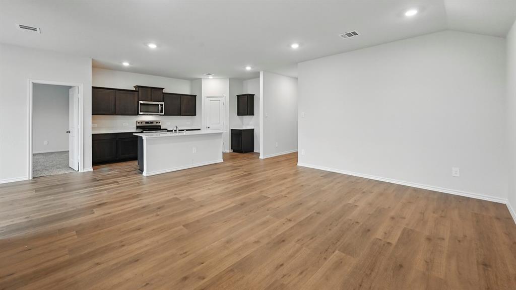 3057 Hidden Valley Drive, Lindale, TX 75771