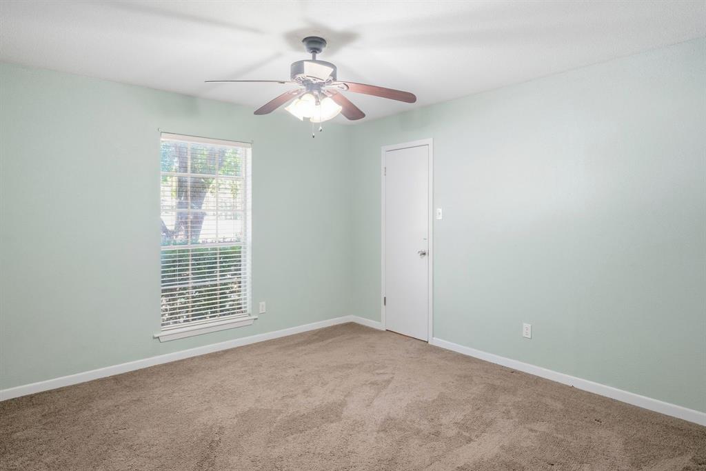 2903 Melmar Park Street, Commerce, TX 75428