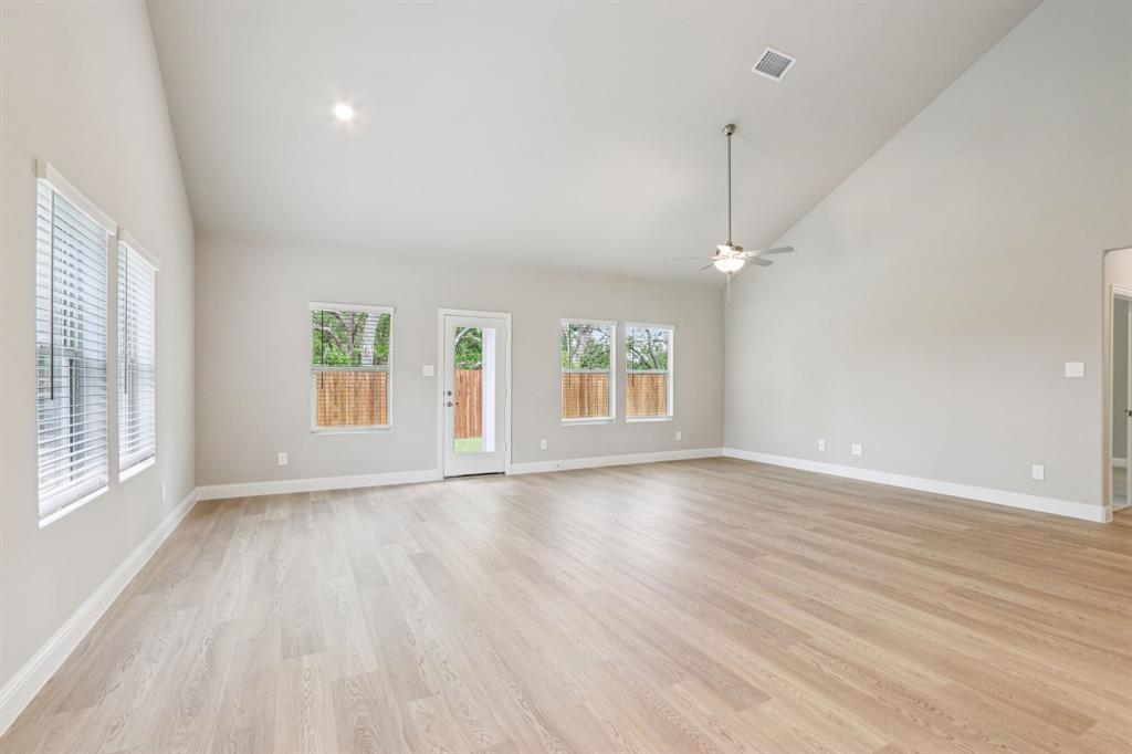 Photo is not of the actual home, but is an inspirational photo of builder’s model home and may depict options, furnishings, and/or decorator features that are not included.