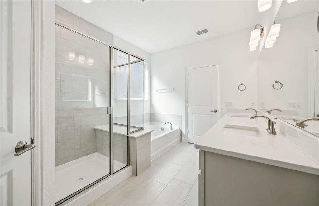 *Floorplan representation, not actual home - Owner's private bath
