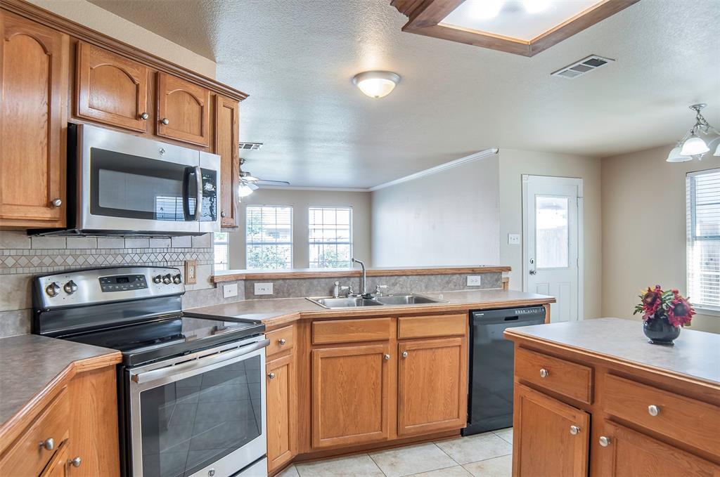 2056 Old Glory Lane, Heartland, TX 75126