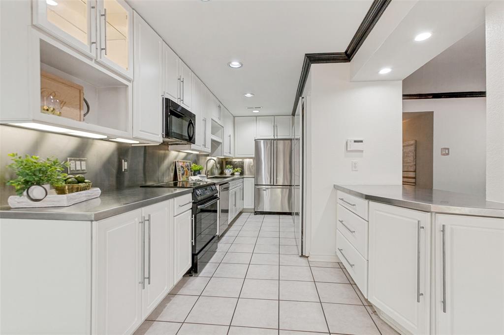 6362 Southpoint Drive, Dallas, TX 75248
