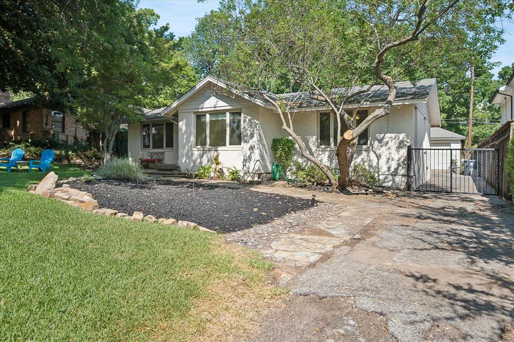 7233 Meadow Lake Avenue, Dallas, TX 75214