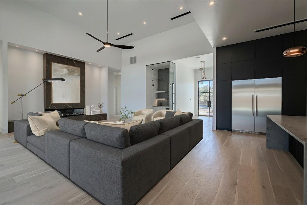 11232 Hillcrest Road, Dallas, TX 75230