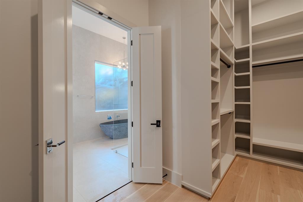 11232 Hillcrest Road, Dallas, TX 75230