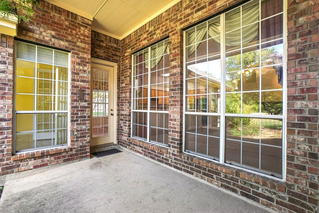 257 Love Bird Lane, Murphy, TX 75094