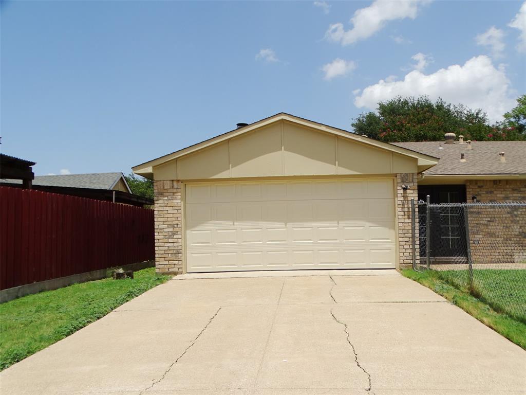 7220 Emory Oak Lane, Dallas, TX 75249