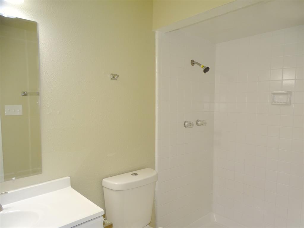 7220 Emory Oak Lane, Dallas, TX 75249