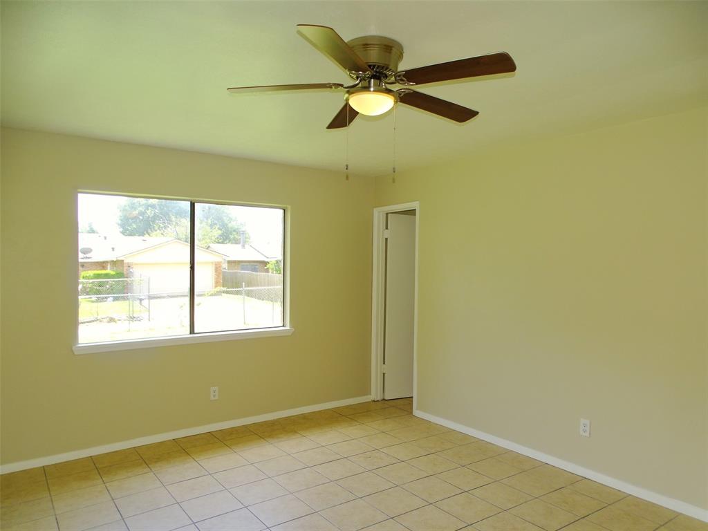 7220 Emory Oak Lane, Dallas, TX 75249