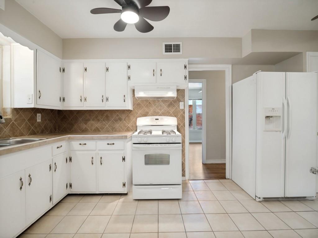 2725 Maverick Avenue, Dallas, TX 75228