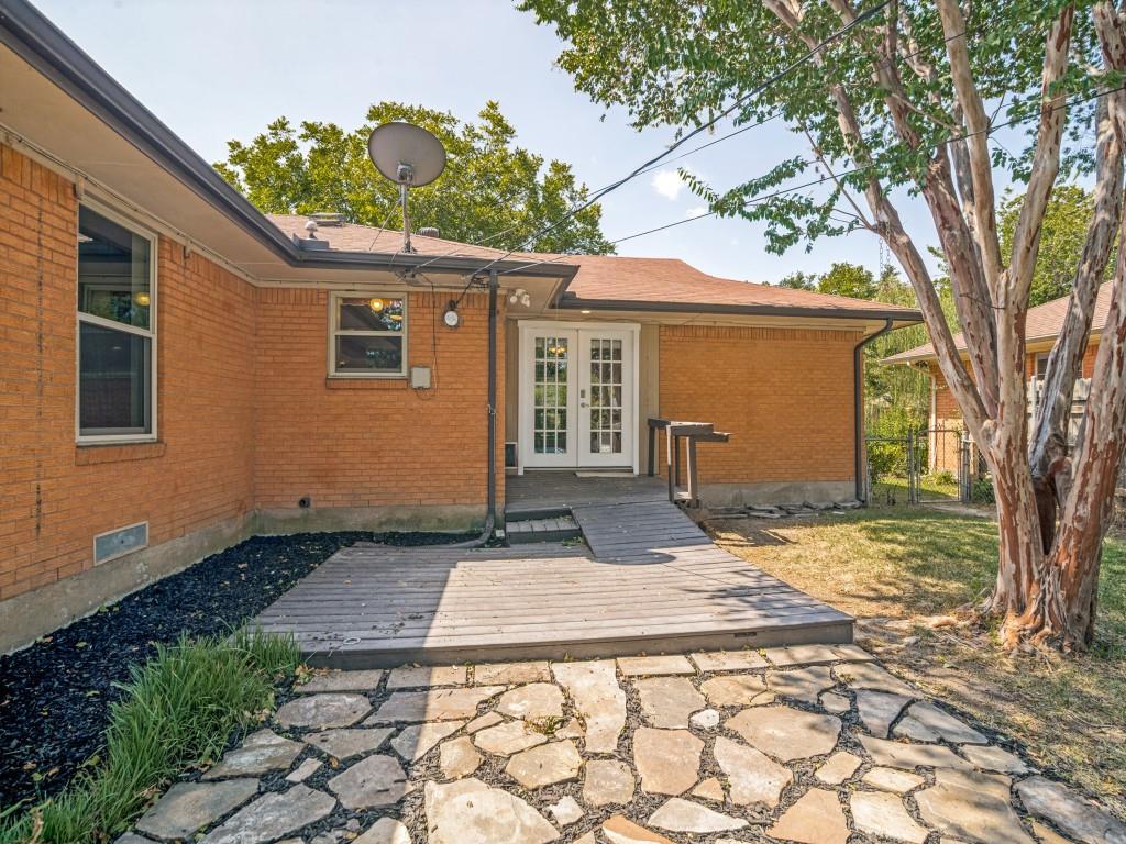 2725 Maverick Avenue, Dallas, TX 75228