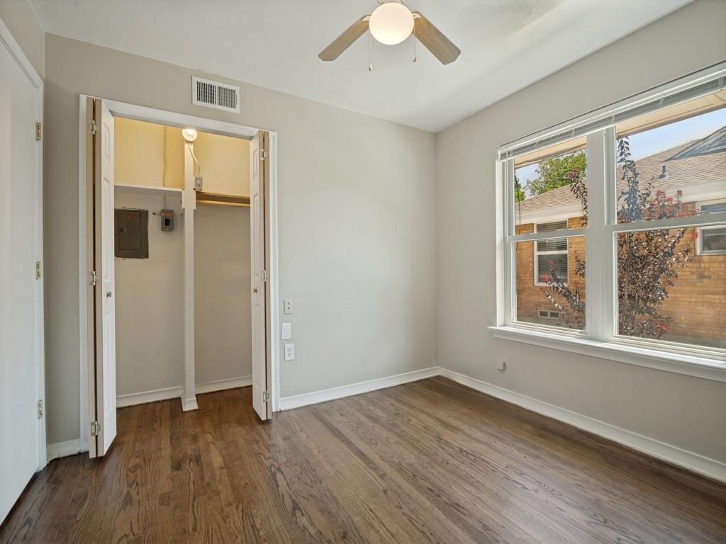 2725 Maverick Avenue, Dallas, TX 75228