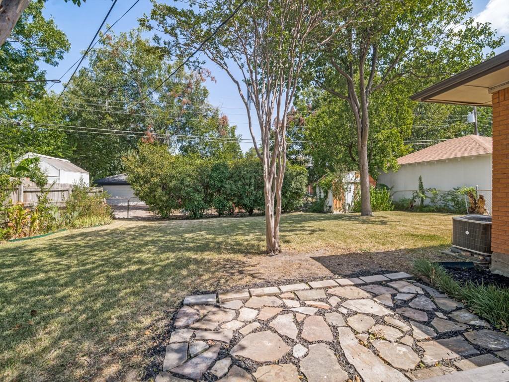 2725 Maverick Avenue, Dallas, TX 75228