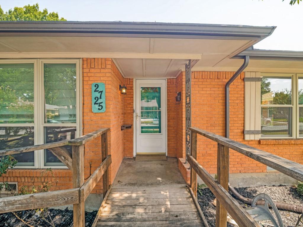 2725 Maverick Avenue, Dallas, TX 75228