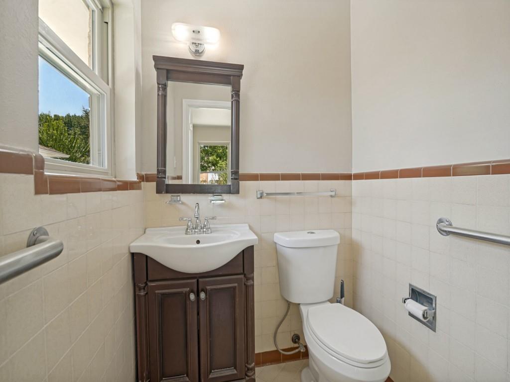 2725 Maverick Avenue, Dallas, TX 75228