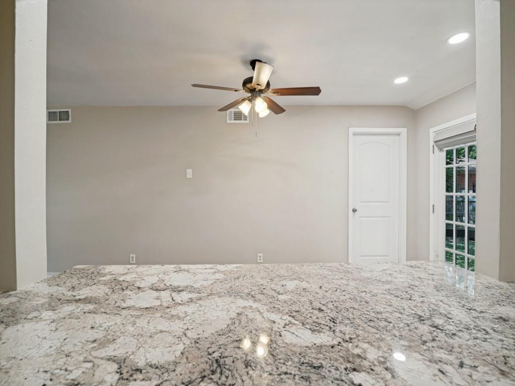 2725 Maverick Avenue, Dallas, TX 75228