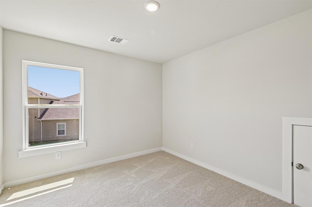 312 Sun Harvest Drive, Royse City, TX 75189