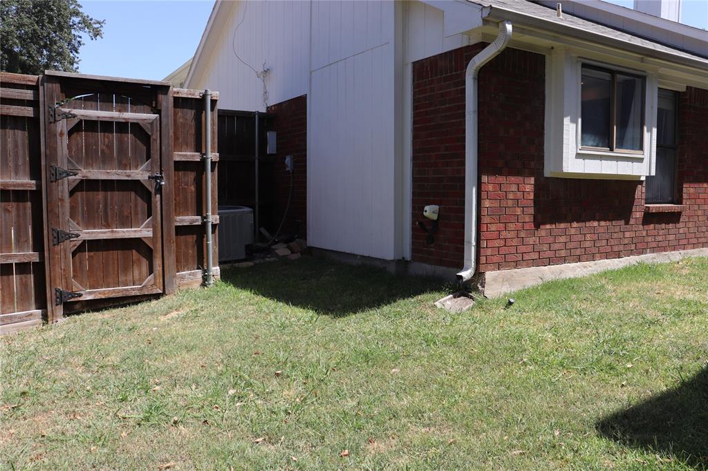 1600 Mountain Side Drive, Allen, TX 75002