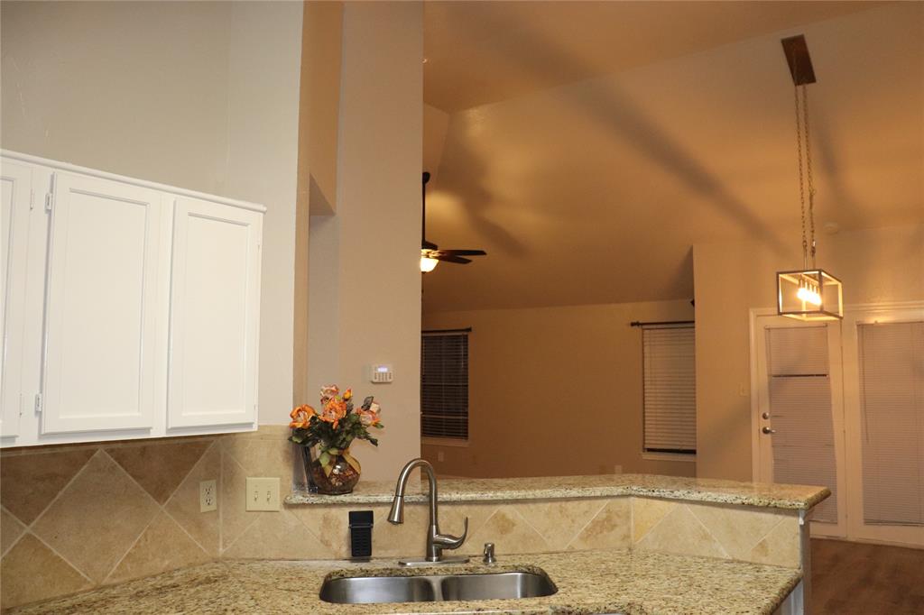 1600 Mountain Side Drive, Allen, TX 75002