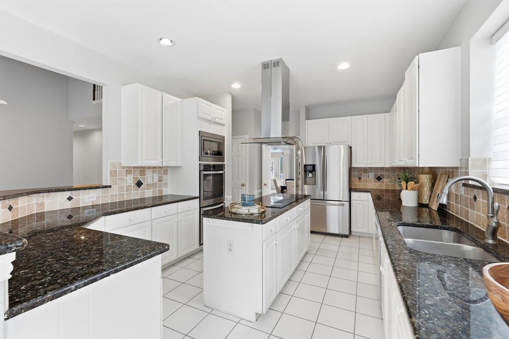 4001 Mayflower Lane, Plano, TX 75024